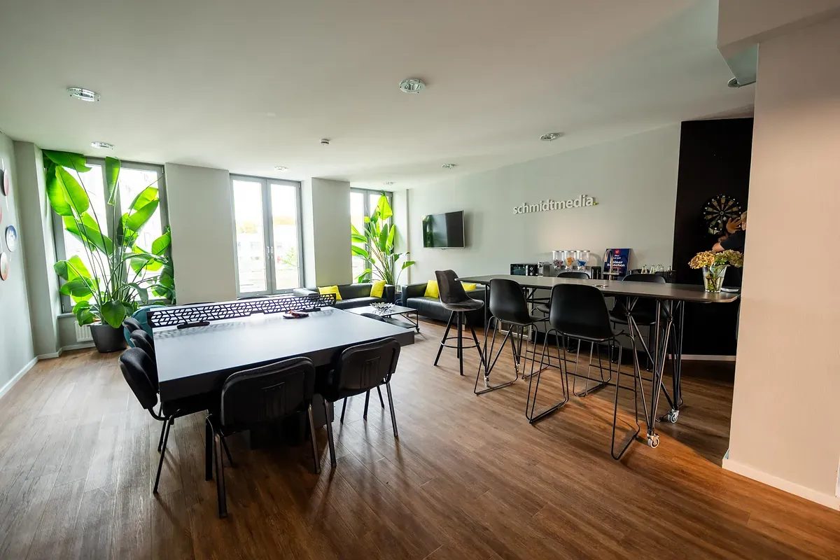 schmidtmedia | GEO, Webdesign & Social Media Marketing Agentur Köln  